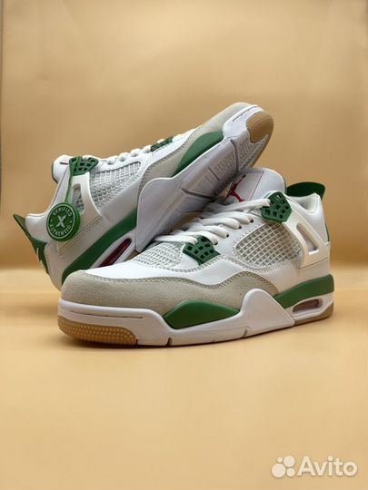 Кроссовки Nike Air Jordan 4 SB Pine Green