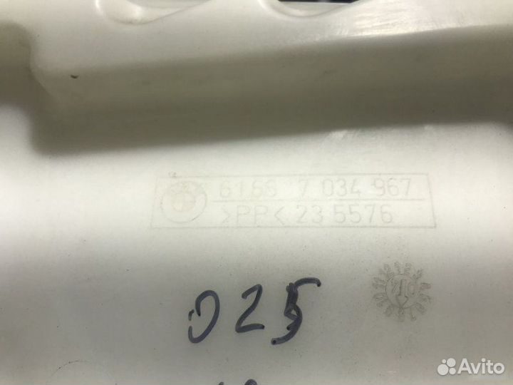 Бачок омывателя лобового стекла Bmw E60