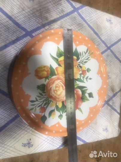 Жестяные банки,коробки Для подарков