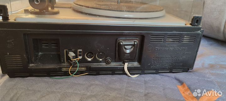 Проигрыватель винила СССР