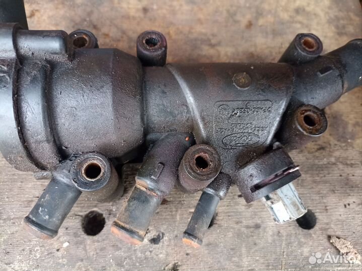 Корпус термостата ford focus 1