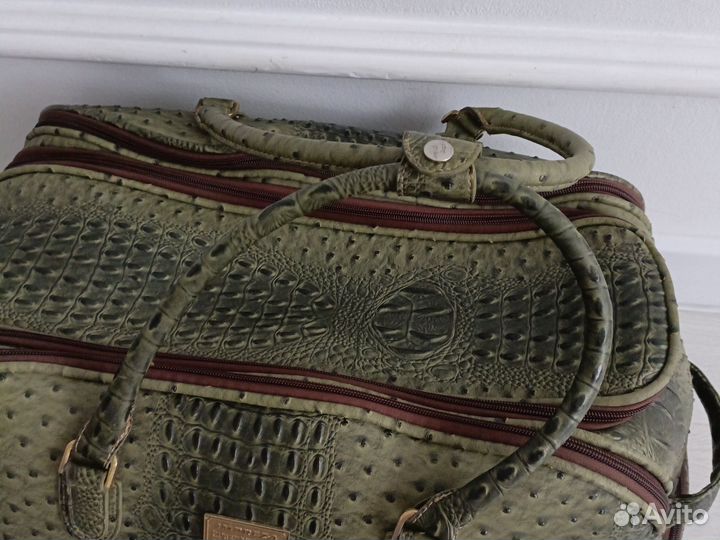 Сумка чемодан дорожная на колесах