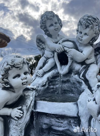 Садово-парковый Фонтан Ангелы на камнях