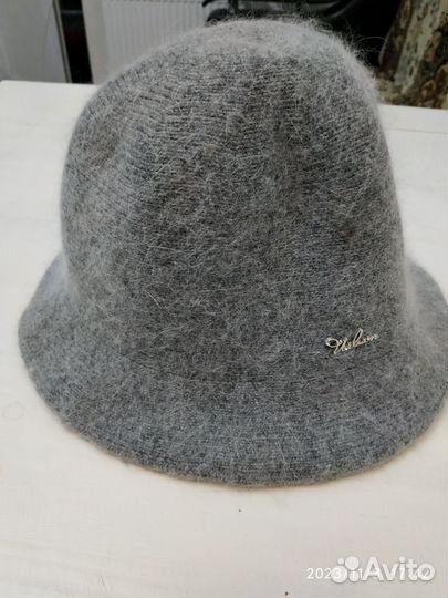 Шляпа из пуховой нитки