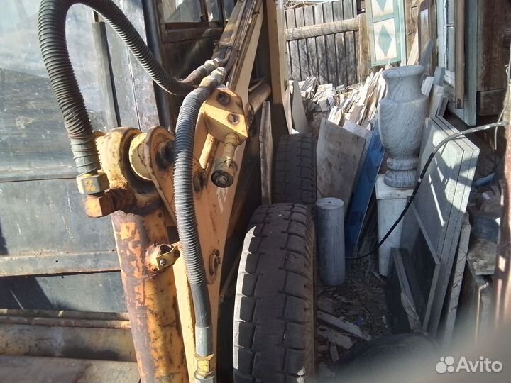 Мини-погрузчик Уралвагонзавод ПУМ-500, 1999