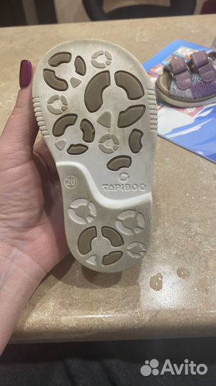 Сандалии для девочки