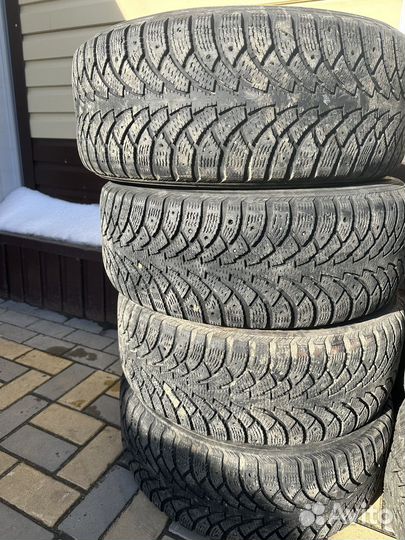 Nordman 5 225/55 R17 22M