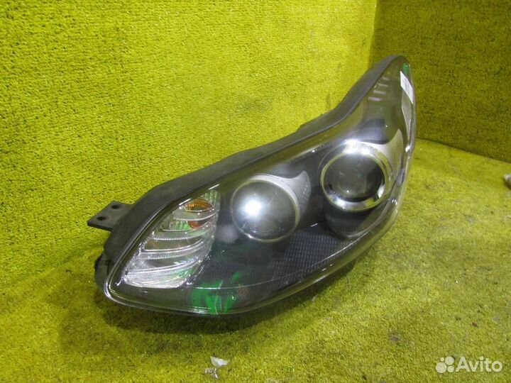 Фара левая Kia Sportage