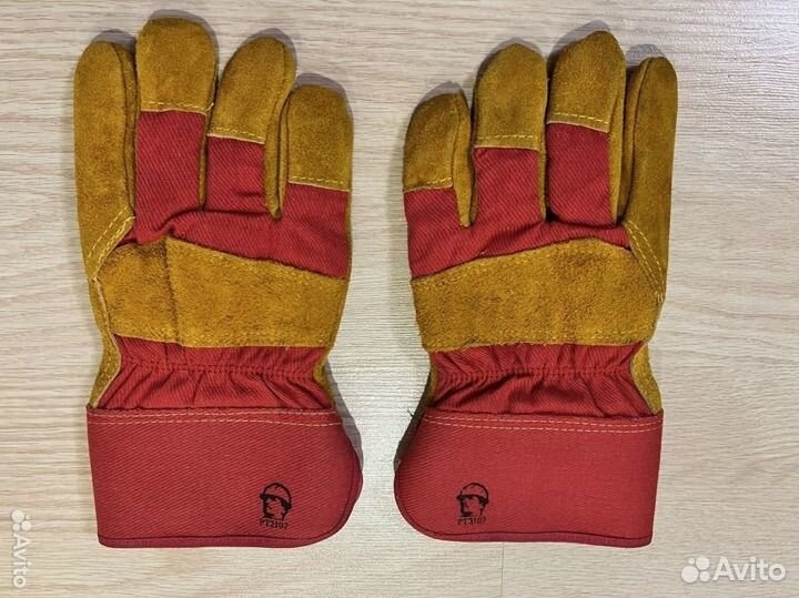 Перчатки 