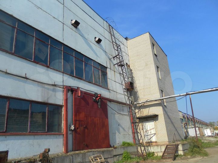 Свободного назначения, 2000 м²