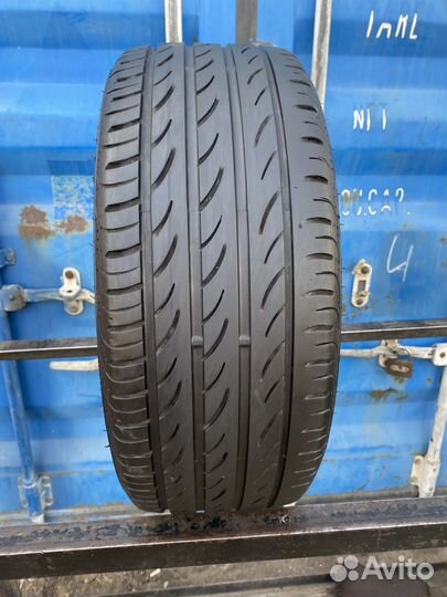 Pirelli P Zero Nero 205/40 R17 84V