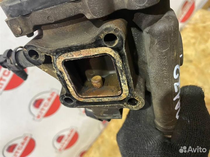 Корпус термостата Opel Astra J