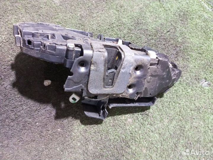 Замок двери задний левый Ford Mondeo MK4 aoba 2007