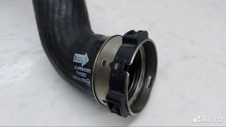 Патрубок интеркулера правый Mercedes-Benz C W204