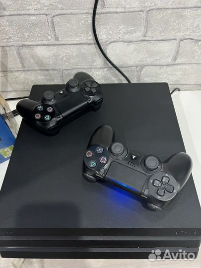 Sony PS4 pro + 2 джоя + игры