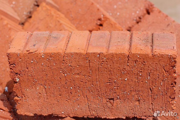 Полнотелый кирпич