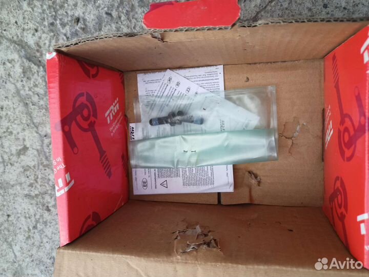 Суппорт передний левый Renault Logan