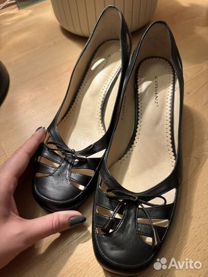 Туфли базовые черные кожаные Covani