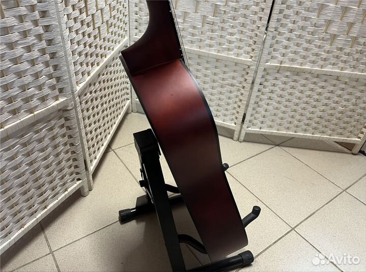 Гитара + комплект для начинающих