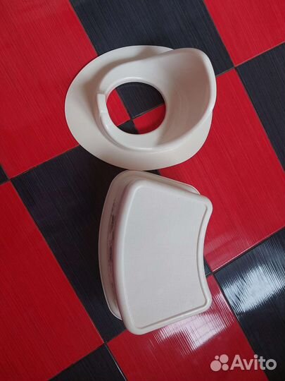 Детское сиденье на унитаз с подставкой