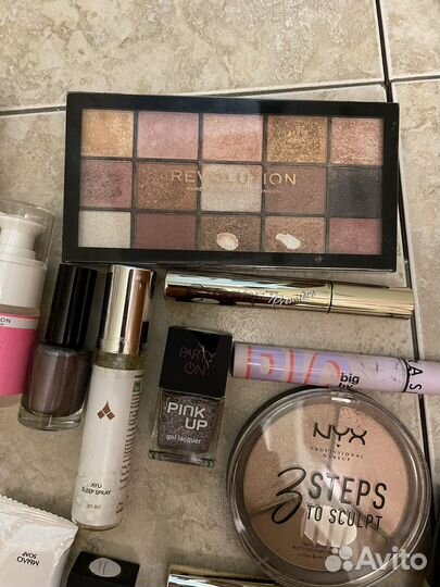 Набор косметики пакетом nyx, revolution