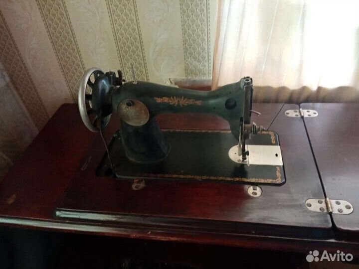 Швейная машина Подольск