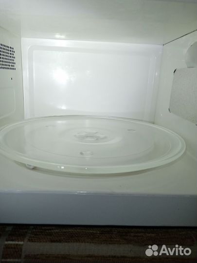 Микроволновая печь Erisson