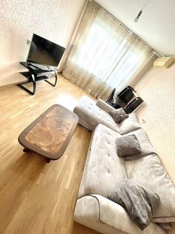 2-к. квартира, 65 м², 7/10 эт.