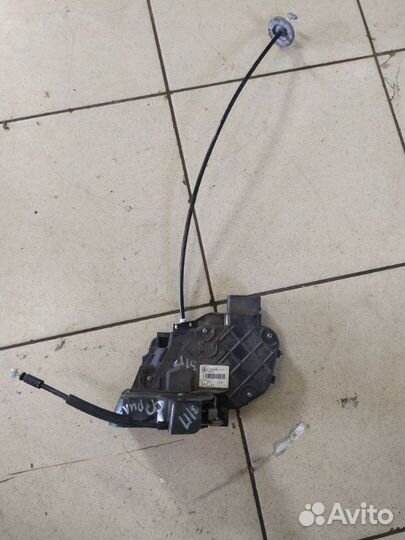 Замок дверной задний правый Land Rover Range Rover