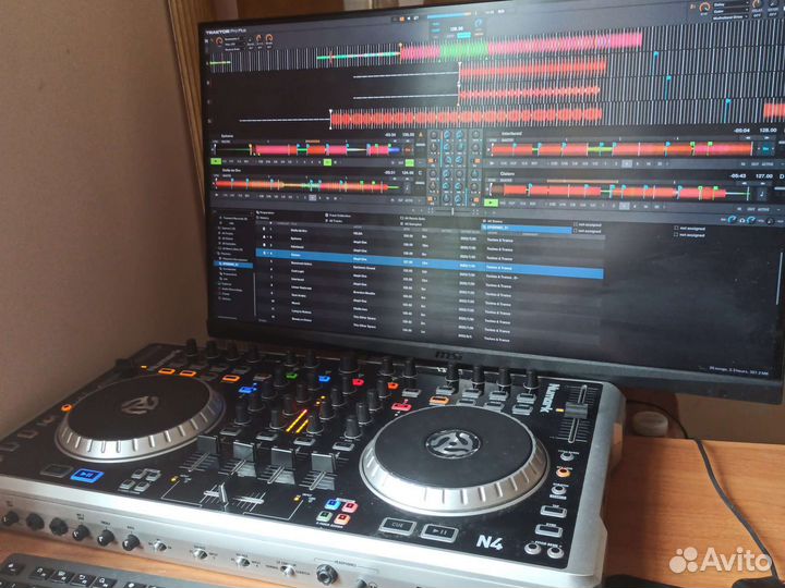 Dj контролер пульт numark n4