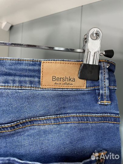 Джинсы скини Bershka (42)