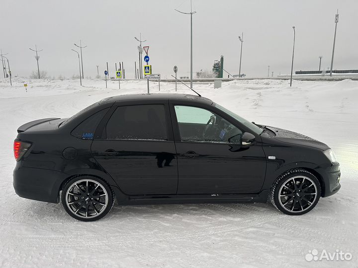 LADA Granta 1.6 МТ, 2018, 65 700 км
