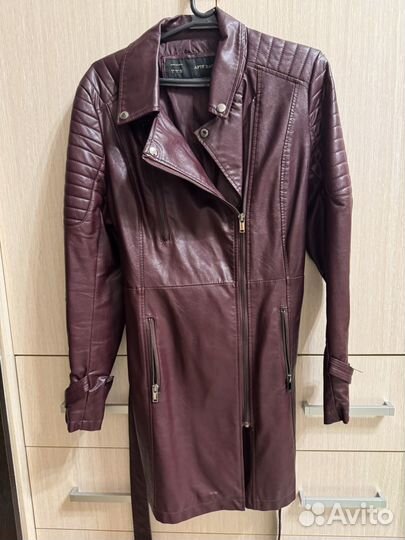 Кожаный плащ