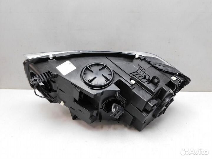 Фара правая BMW X5