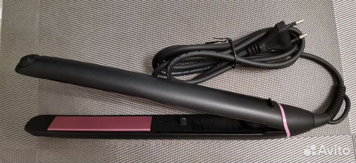 Выпрямитель для волос Philips BHS675