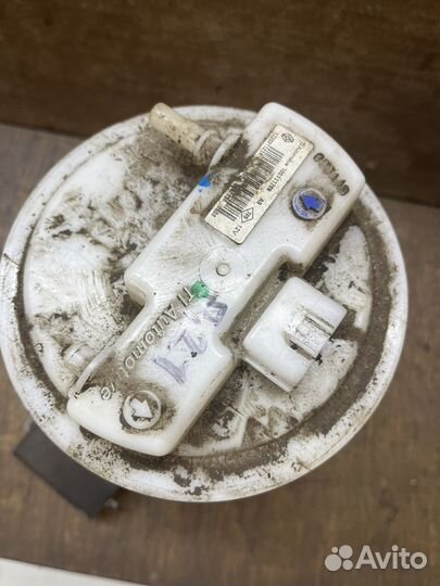 Рено Логан с 2017 бензонасос