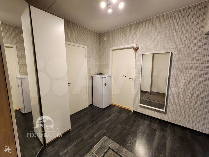 2-к. квартира, 58,1 м², 1/3 эт.