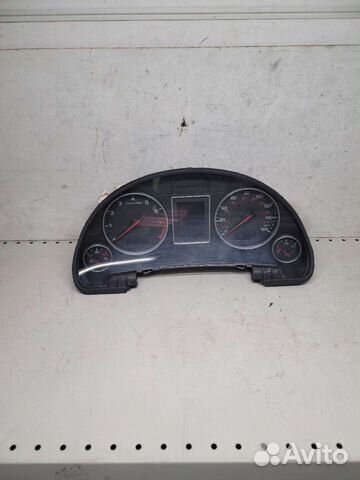 Панель приборов Audi A4 8E 1.8AVJ Вариатор