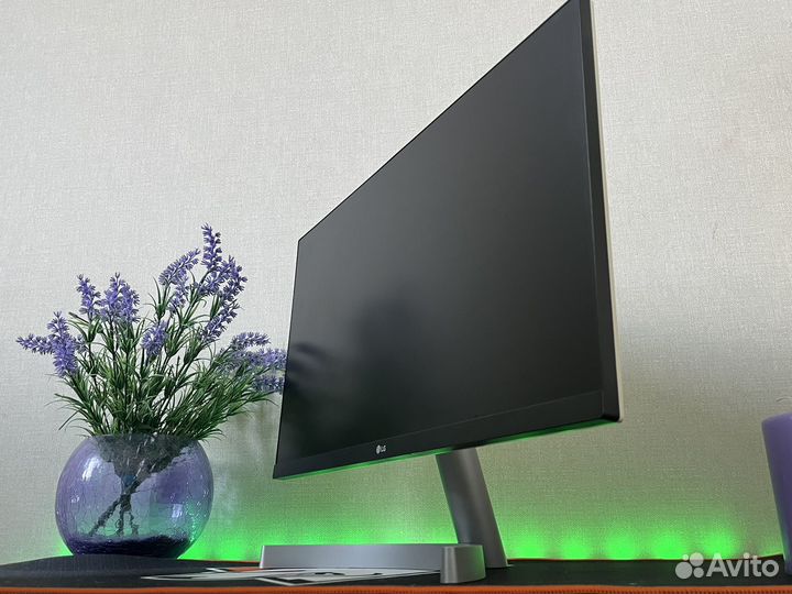 Игровой Безрамочный Монитор LG 24MK600M