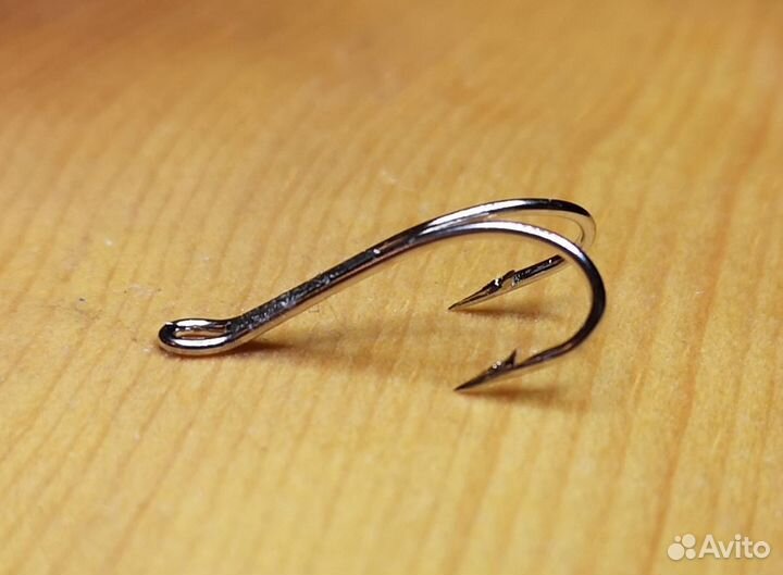 Mustad Black (Silver) #6, #8