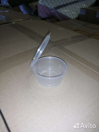 Соусник пластиковый с крышкой