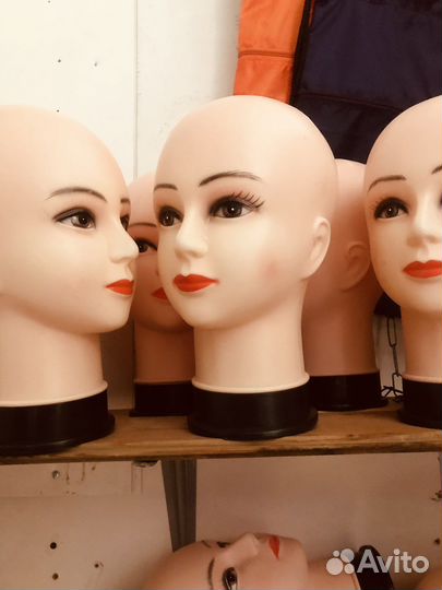 Манекен голова для шапок