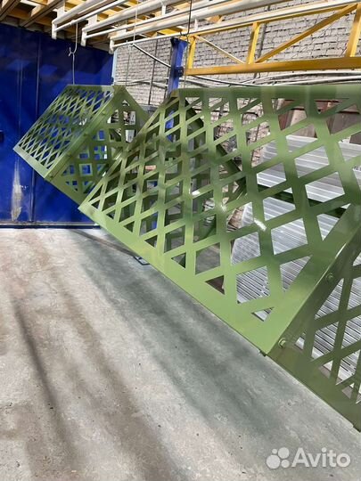 Корзина для кондиционера на фасад