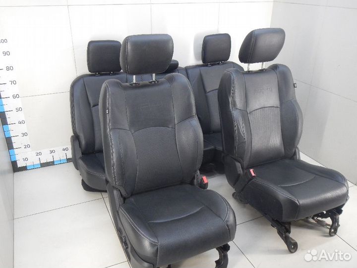 Салон(комплект сидений) Dodge Ram 1500 Laramie