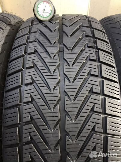 Vredestein Wintrac Xtreme 235/55 R17 103V