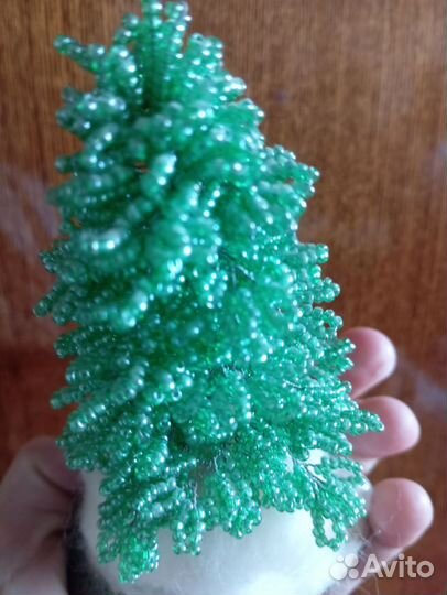 Ёлка из бисера