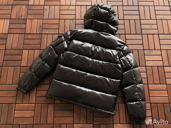 Пуховик Moncler