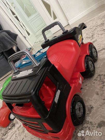 Детские игрушки