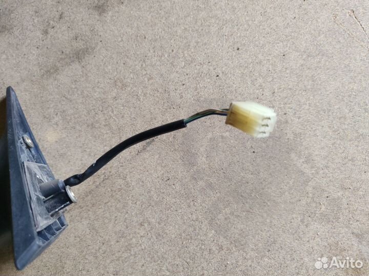 Зеркало правое Subaru Forester SF5 1999