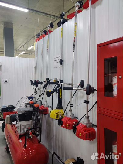 Триммер бензиновый Brait BR-260